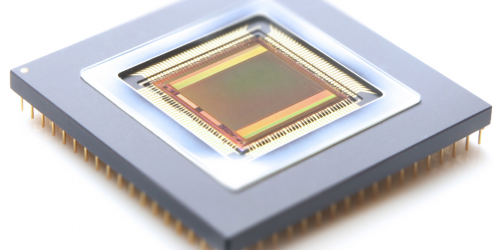 cmos-ccd-technology_sensor_half_width_1380x907px